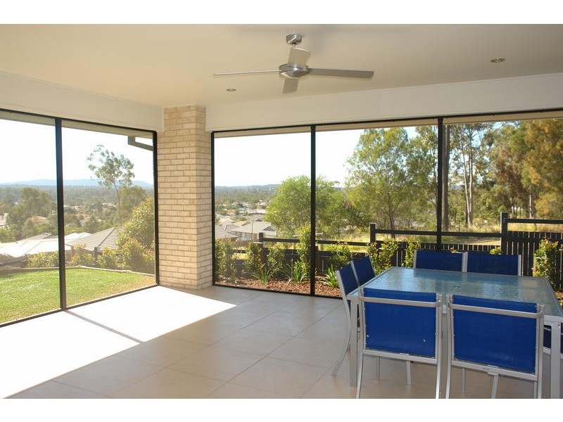 53 Hendos Place, Moggill QLD 4070